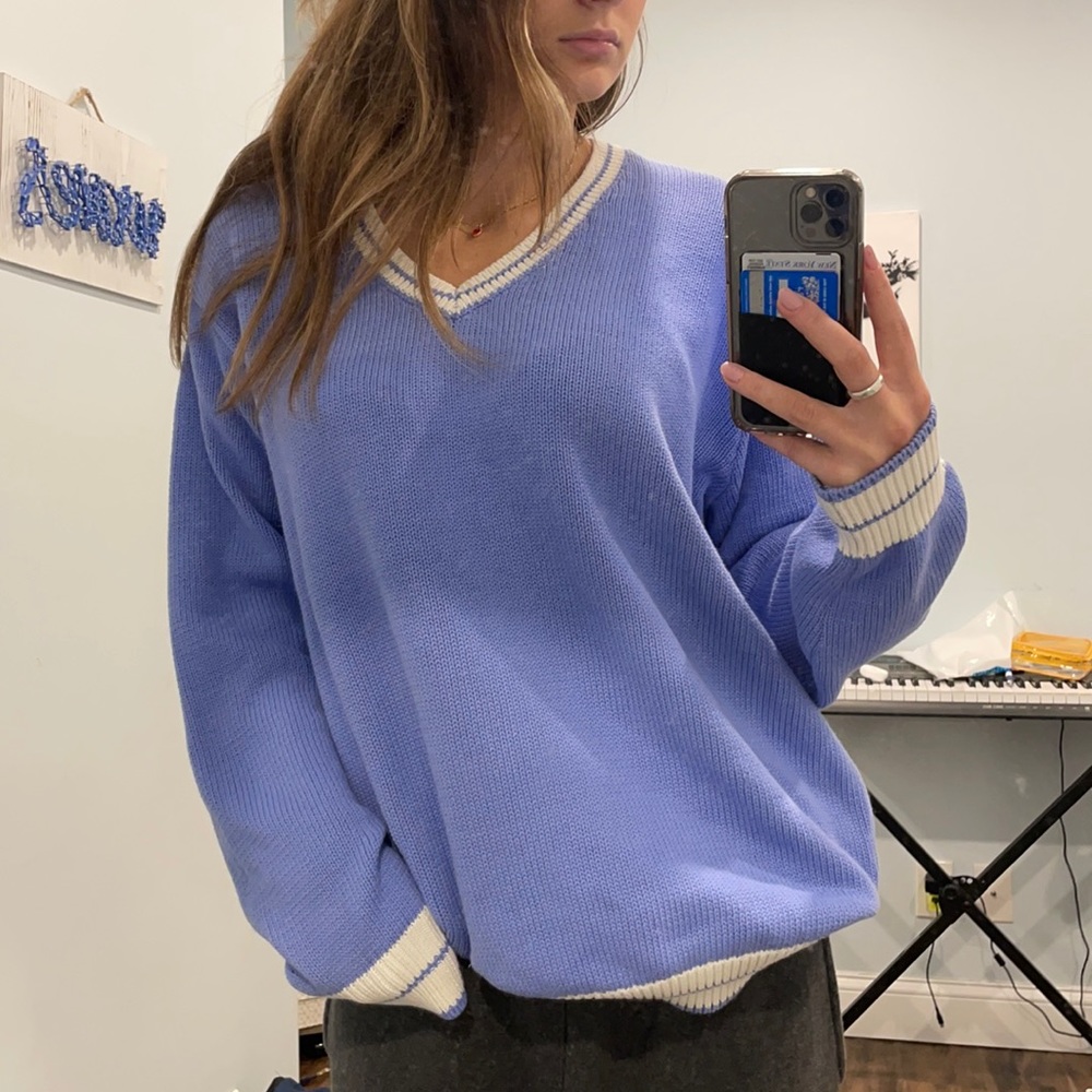 Brandy Melville Sweater